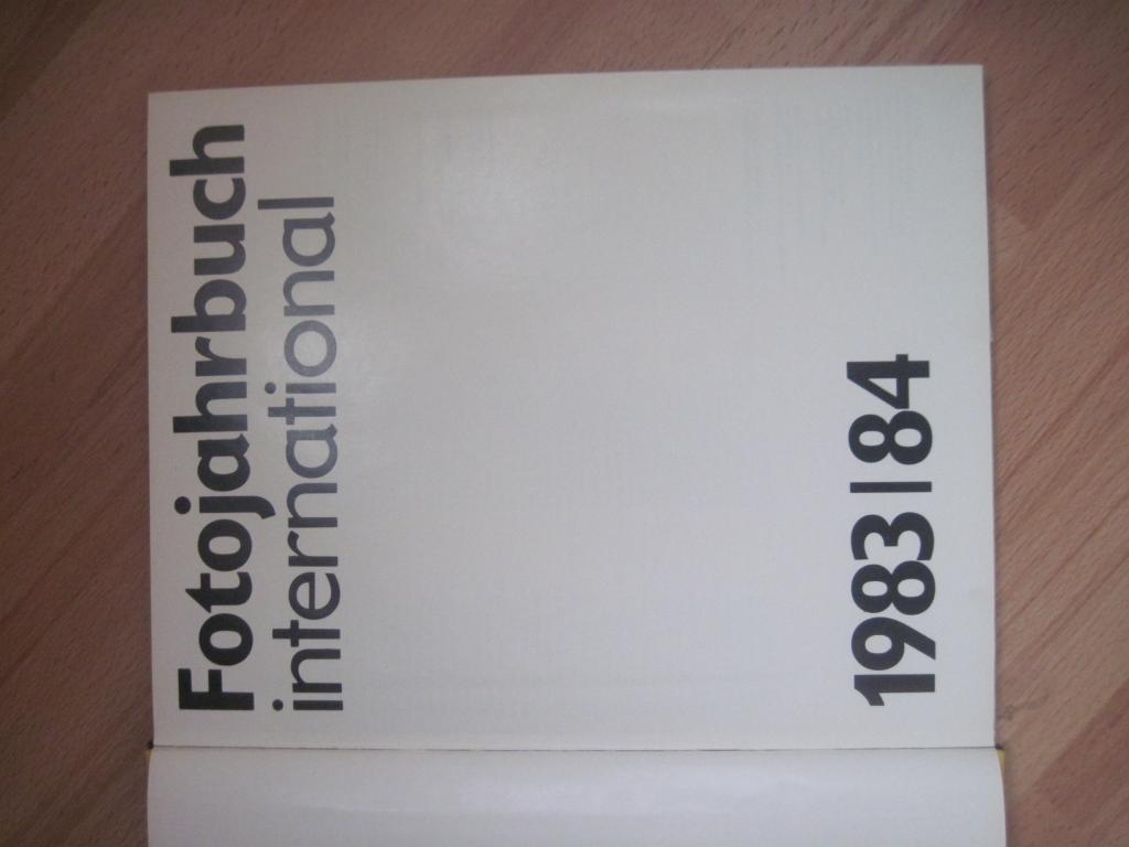 Фотоежегодник 1983/84 Издат-во ГДР VEB Fotokinjverlag Liepzig 1