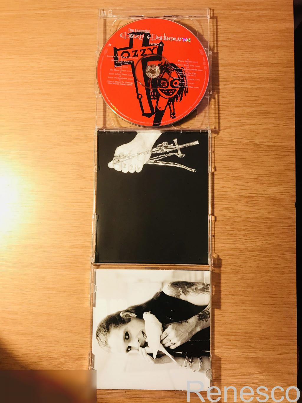 (CD) Ozzy Osbourne ?– The Essential Ozzy Osbourne (2003) (Europe) 3