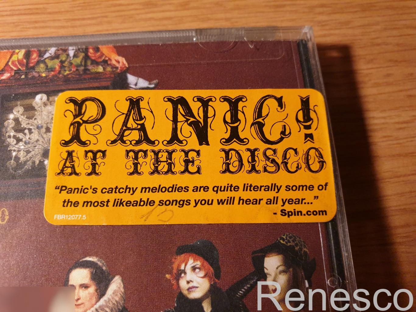 (CD) Panic! At The Disco ?– A Fever You Can't Sweat Out (USA) (2005) 1