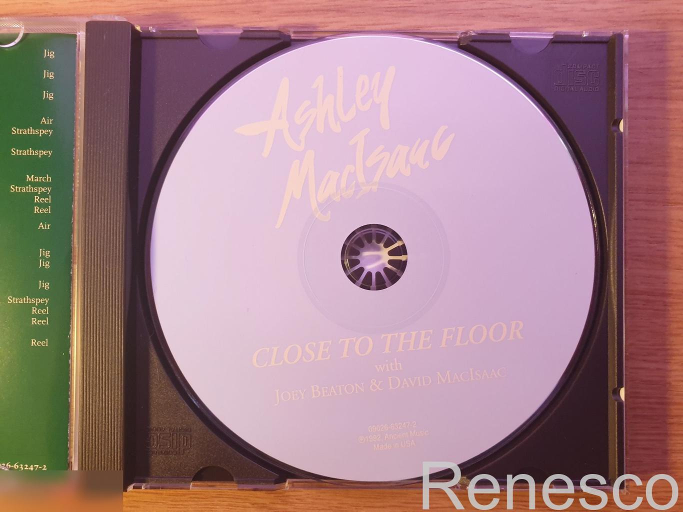 (CD) Ashley MacIsaac With Joey Beaton And David MacIsaac ?– Close To The Floor ( 4