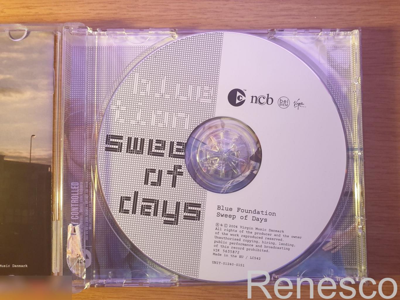 (CD) Blue Foundation ?– Sweep Of Days (2004) (Europe) 4