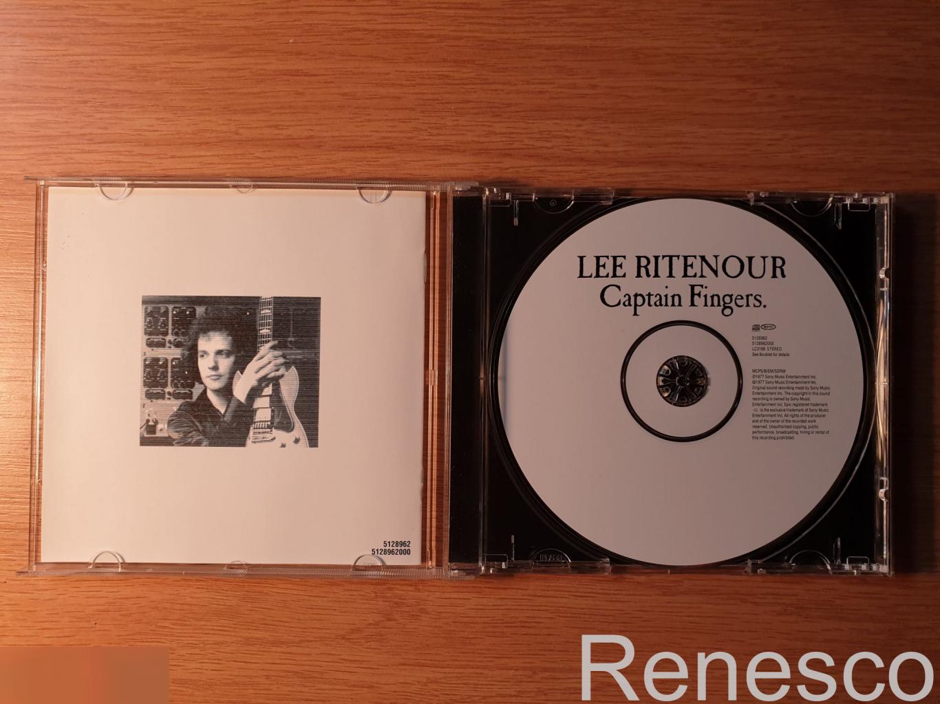 (CD) Lee Ritenour ?– Captain Fingers (2004) (Europe) 3