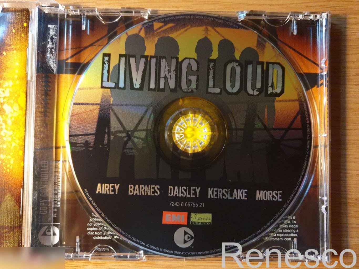 (CD) Living Loud ?– Living Loud (Europe) (2004) 5