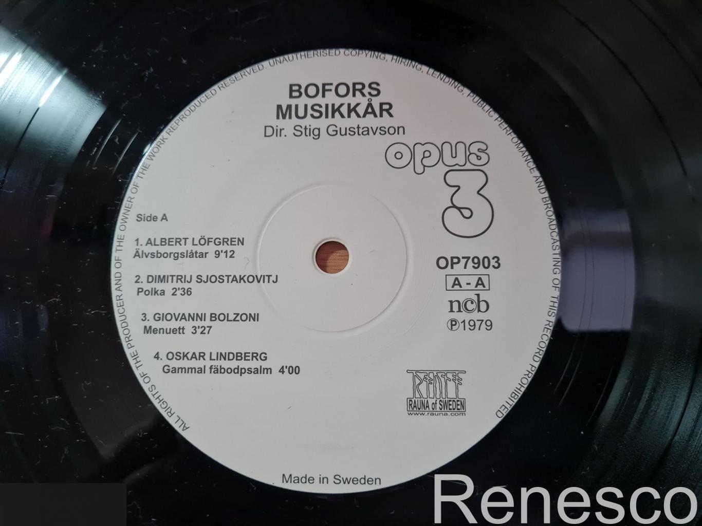 Stig Gustafson Conducting Bofors Musikkar - Bofors Musikkar (Sweden) (1979) 4