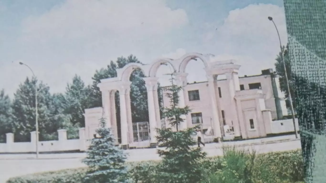 Открытка Каменец-Подольский Хмельницкий область Вход на Городской стадион 1971 г 1