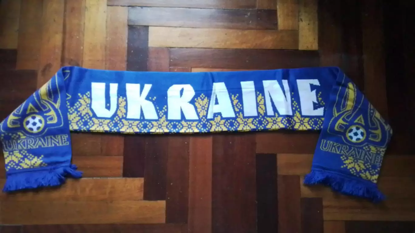 Шарф Украина 2 Украинская литера Синий фон 1