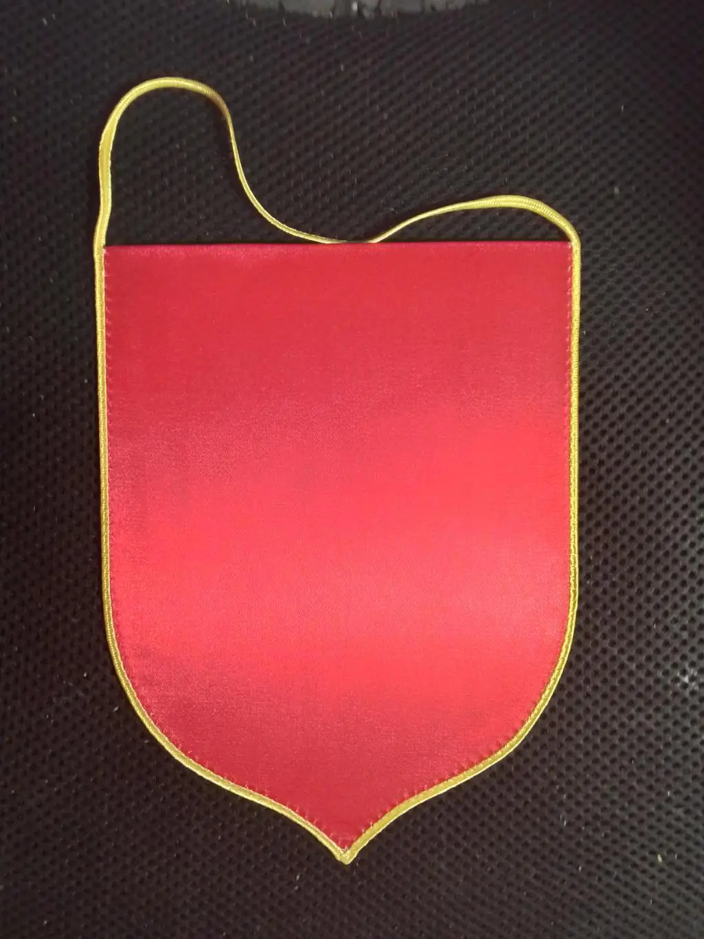 Официальный клубный вымпел ФК Харьков 1