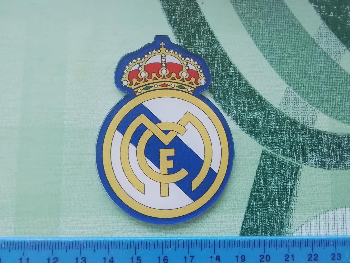 Магнит керамический Реал Мадрид