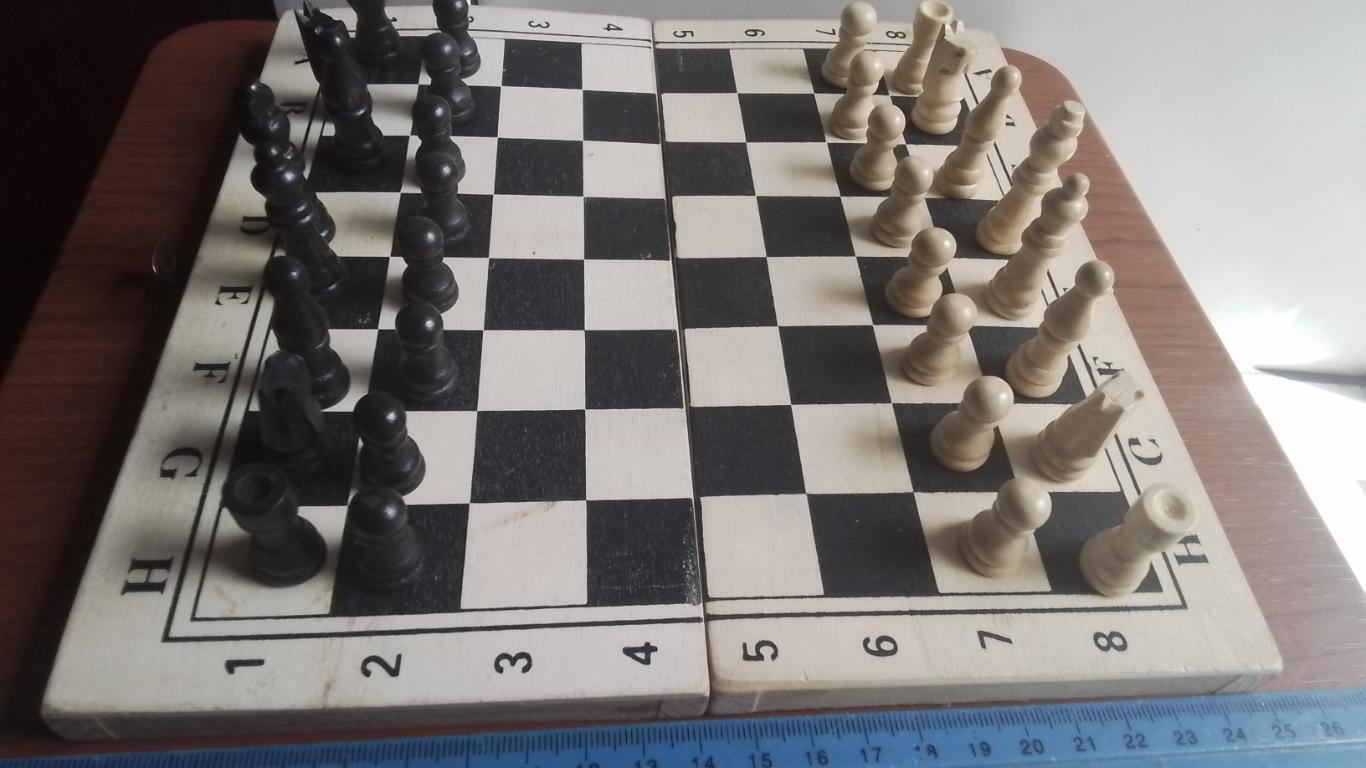 Шахматы мини деревянные + мини нарды 2