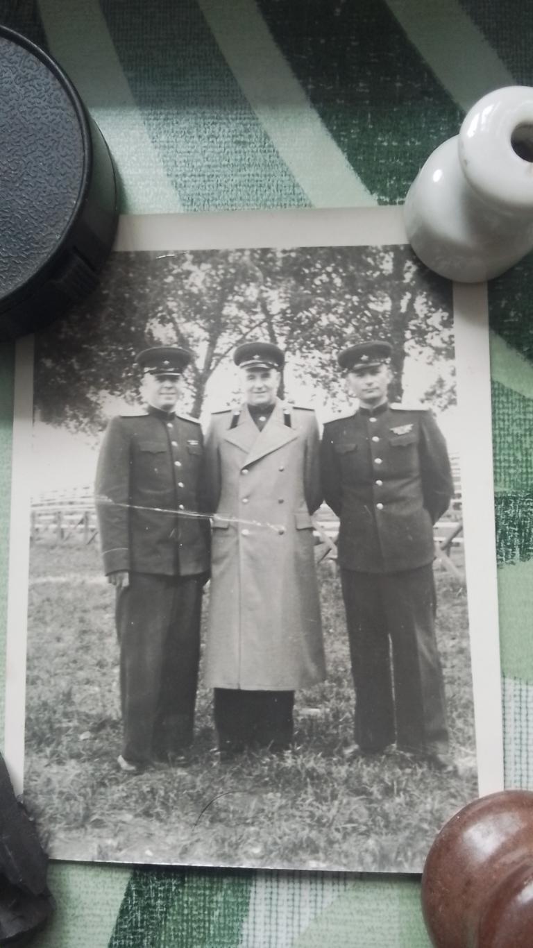 Фото Харьков Стадион Авангард 3 подписанных полковник Озерный Скрягин Можар 1953