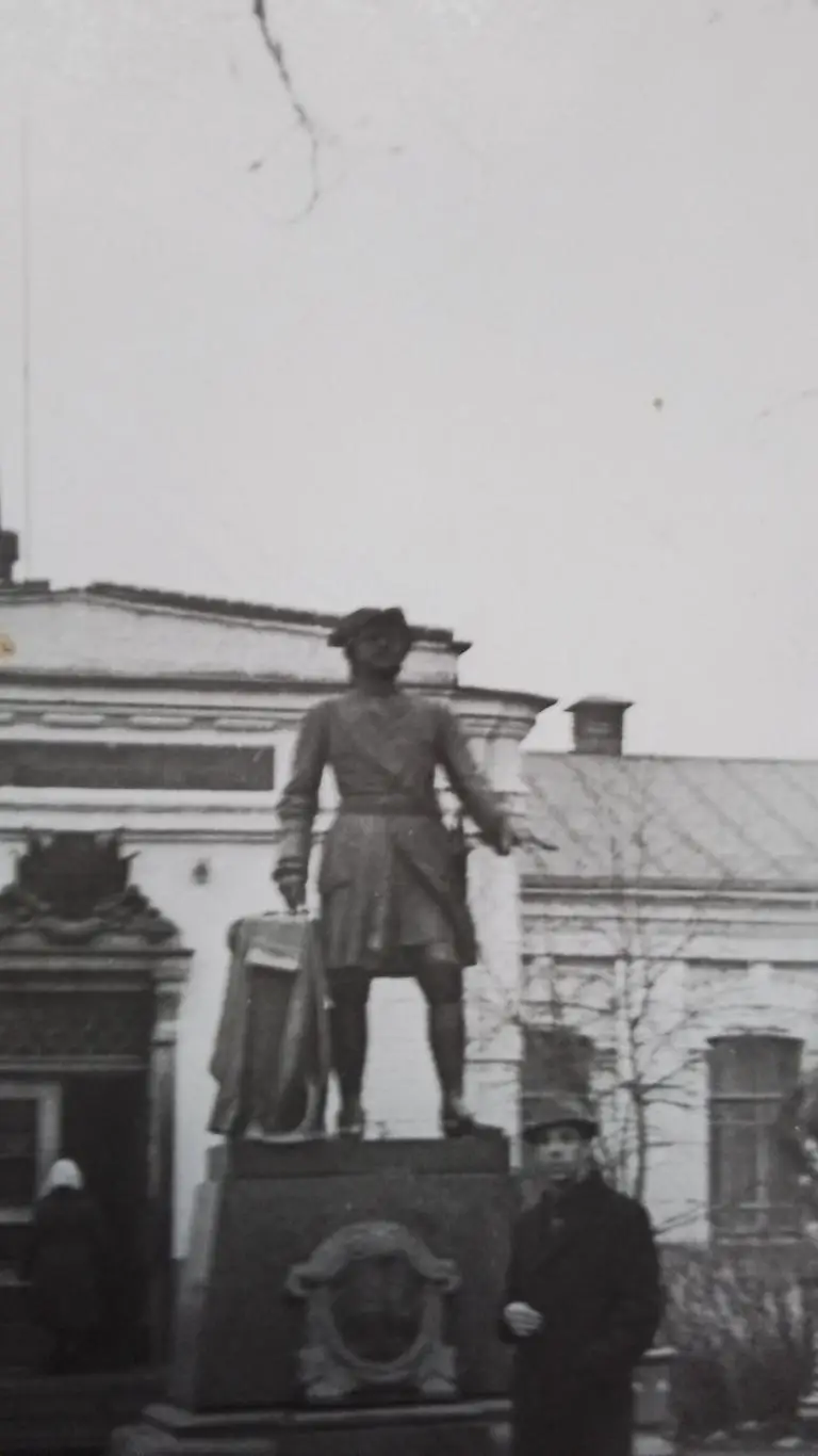 Фото Полтава Музей Полтавской битвы Памятник Петру I Начало 1970-х гг 1