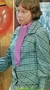 Фото М и Ж играют в шахматы в поезде Дебют Слева похожа на Е Ханаева 1965 - 1967 6