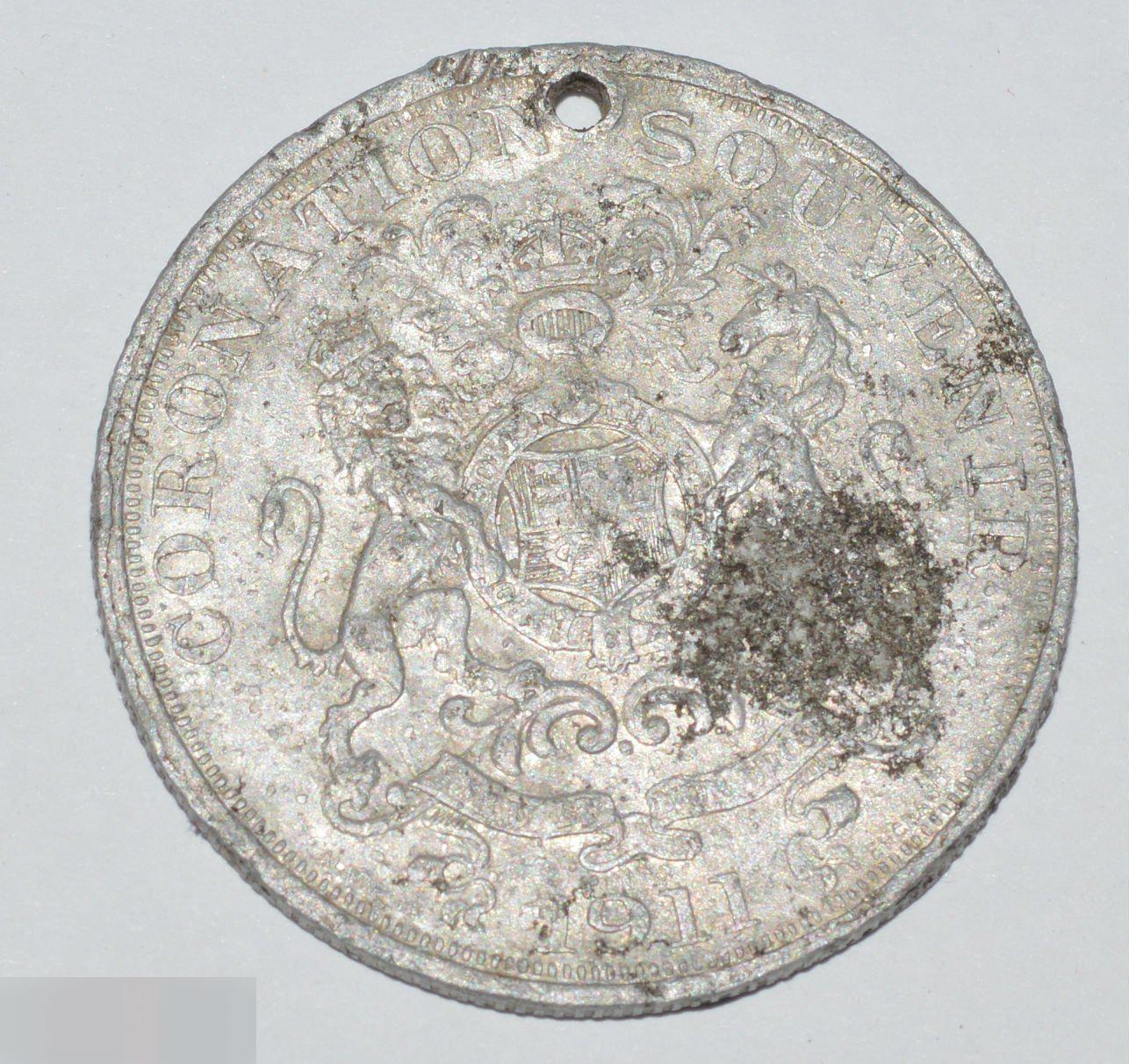 медаль памятная . коронация короля георга. алюминий 1911 1