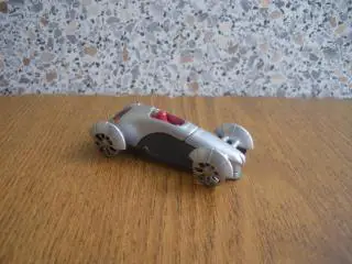 Автомобиль Киндер Сюрприз