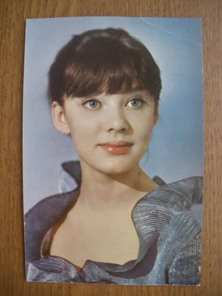 Актёры Кино СССР Людмила Савельева изд 1966 г