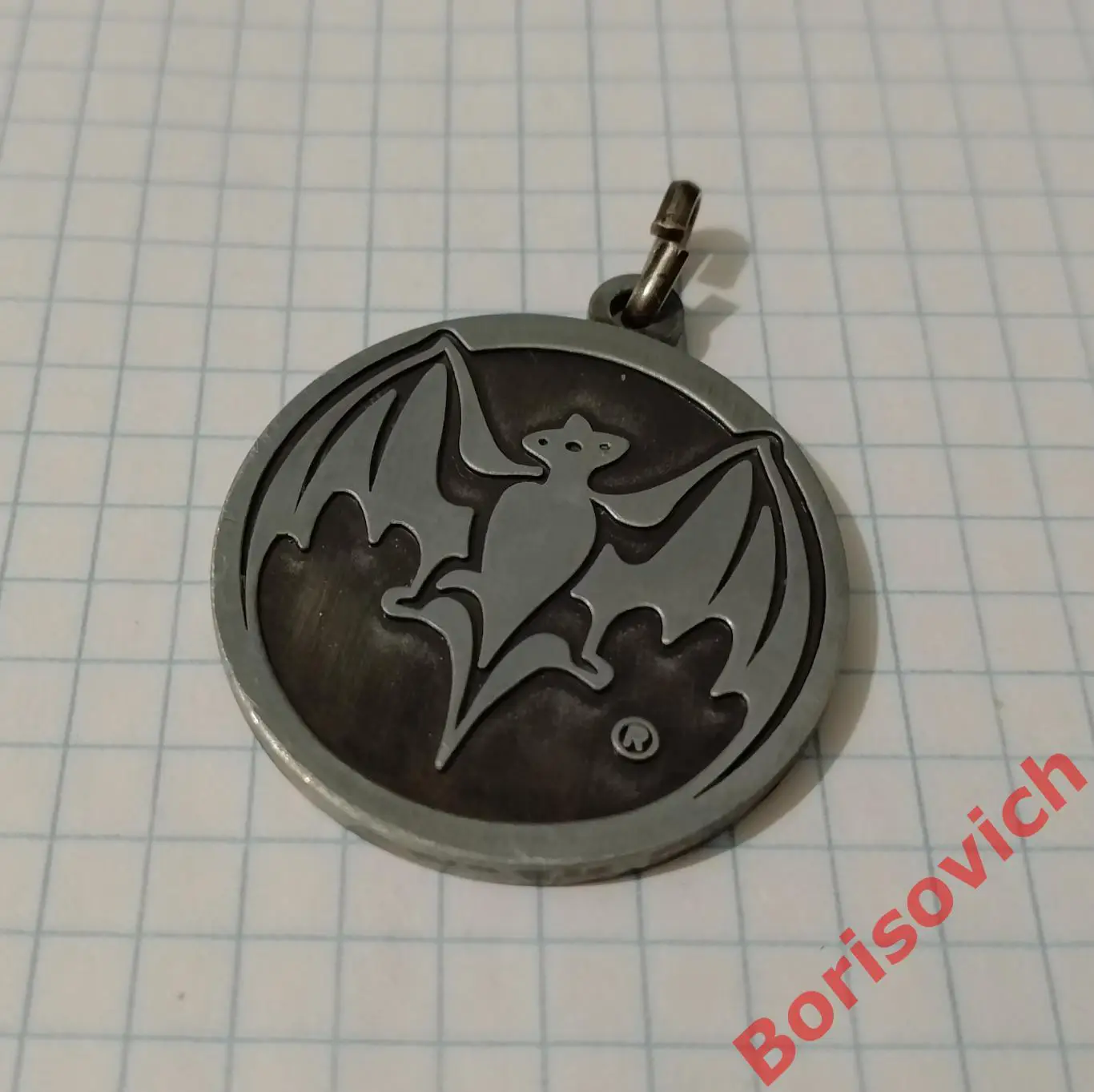 Медальон Летучая мышь