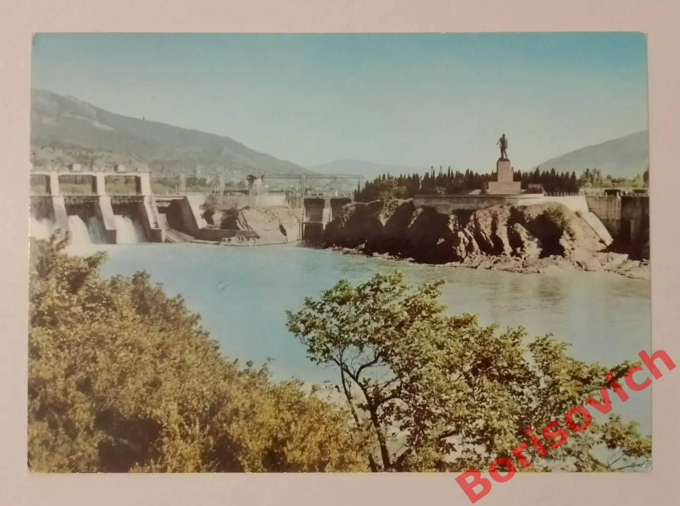 Грузинская ССР Первая гидростанция Грузии, построенная в 1927 г