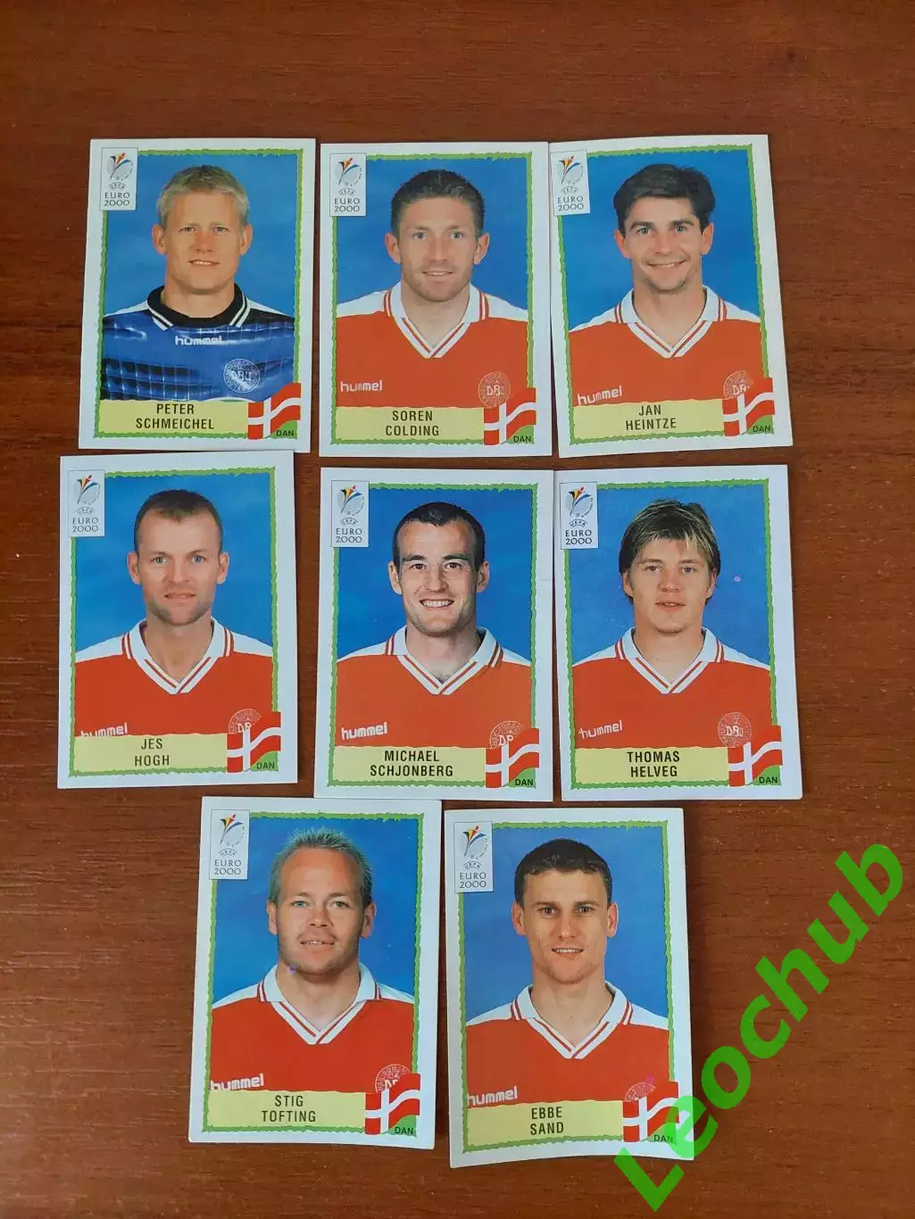 Наклейки Panini. ЧЄ 2000. Команда Данії.