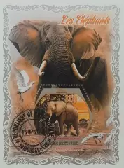 Блок. Кот-д’Ивуар 2018. Фауна. Животные Африки. Слоны.