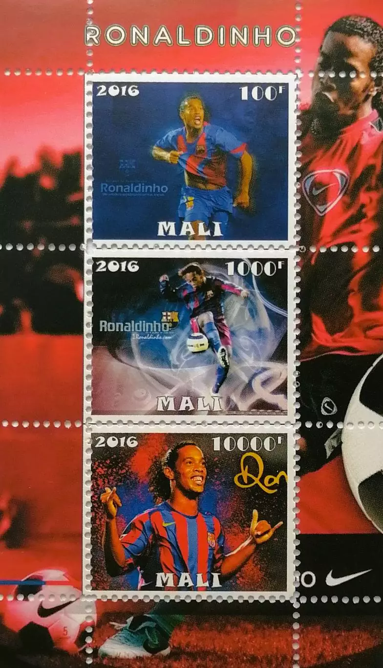 Малый лист. Мали 2016. Роналдиньо.