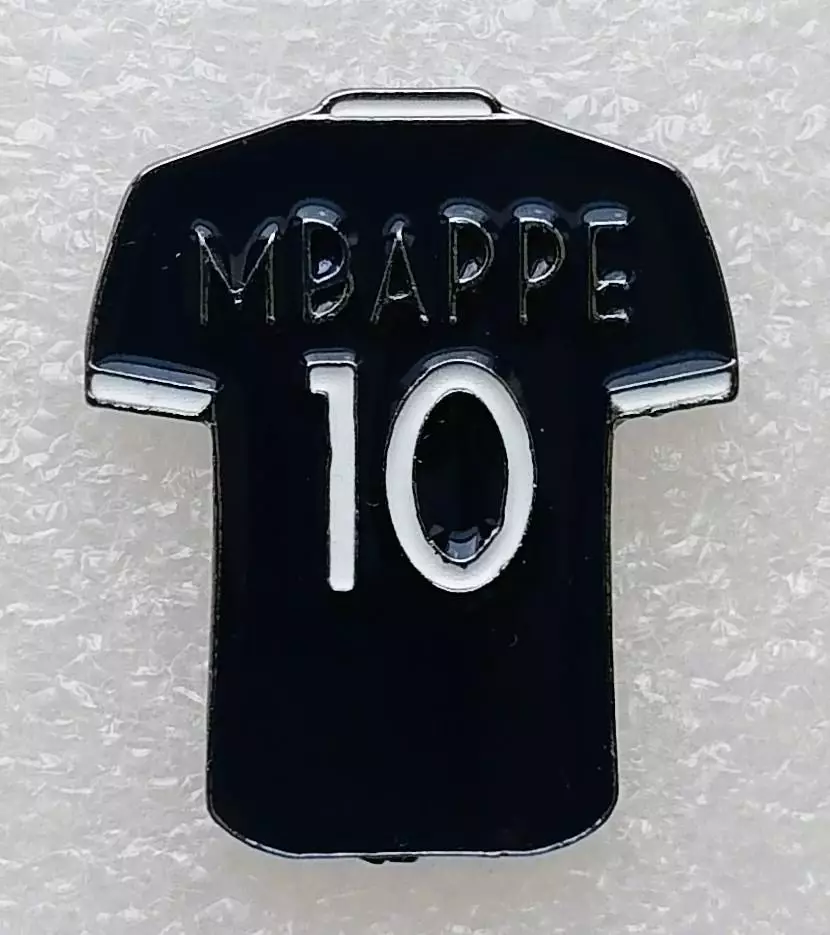 Значок. Килиан Мбаппе.