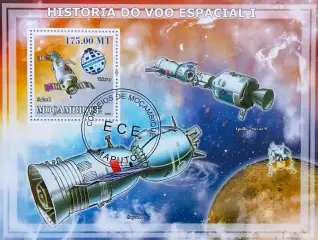 Блок. Мозамбик 2009. Космос. Союз - Аполлон 9.