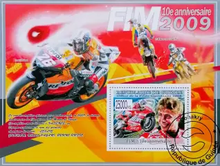 Блок. Гвинея 2008. Мотоспорт.