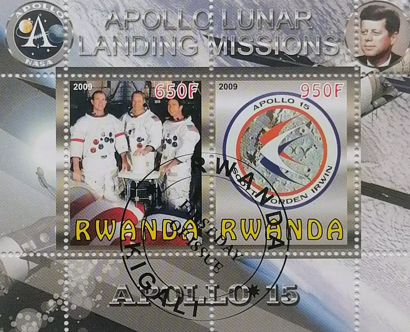 Малый лист. Руанда 2009. Космос. Аполлон 15.
