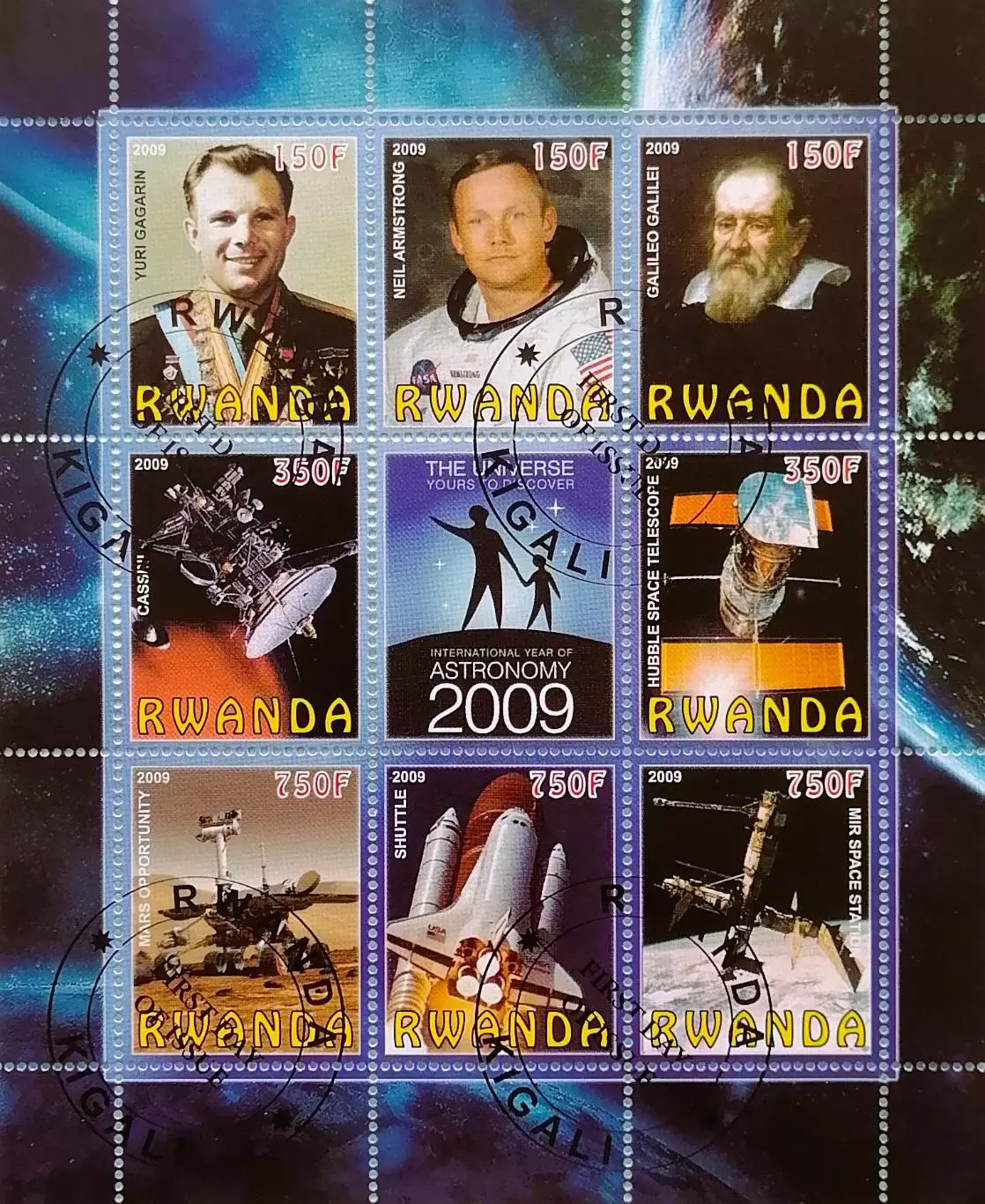 Малый лист. Руанда 2009. Космос. Ю.Гагарин. Нил Армстронг.