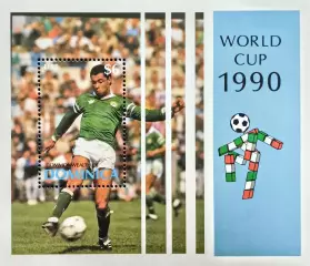 Блок. Доминика 1990. Чемпионат мира по футболу. Италия 1990.