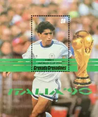 Блок. Гренада (Гренадины) 1990. Чемпионат мира по футболу. Италия 1990.