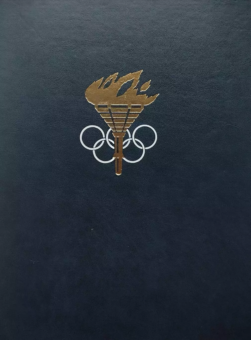 Энциклопедия для детей. Спорт. 2008. 624 стр.