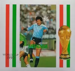 Блок. Гренада 1990. Чемпионат мира по футболу. Италия 1990. Уругвай.
