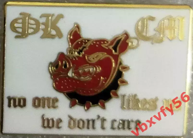 Значок Спартак Москва Кабан белый