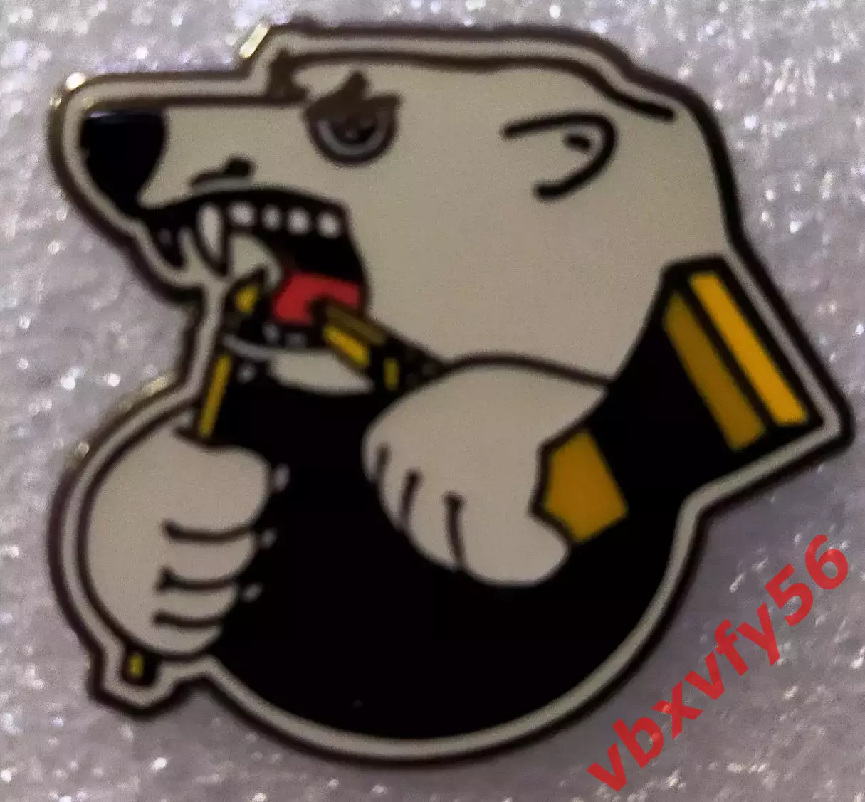 Значок ТРАКТОР Челябинск старая эмблема хоккей