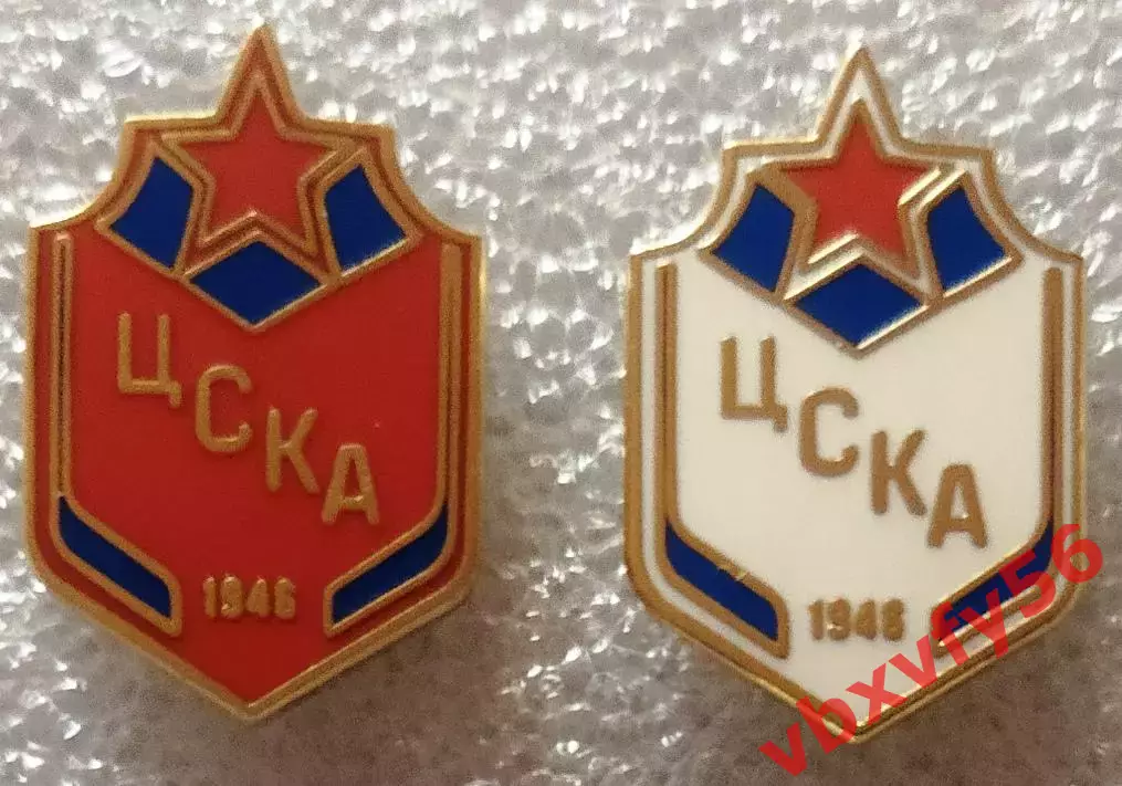 Значок ЦСКА Москва эмблема хоккей белая и красная