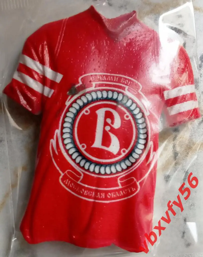 Магнит Майка -Витязь Подольск красная 2019