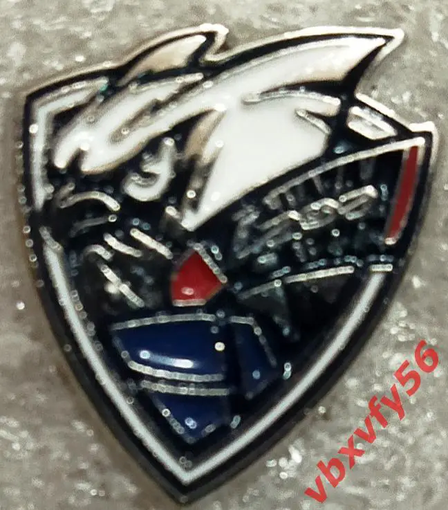 Значок Лада Тольятти эмблема хоккей малая