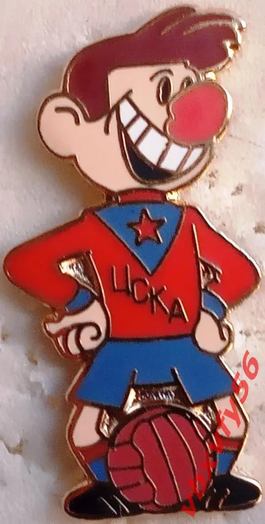 Значок ЦСКАМосква Футболист из мультика красный
