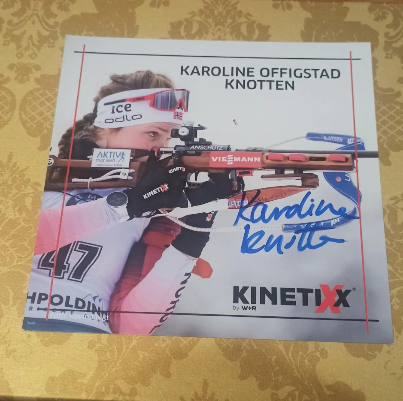 Karoline Offigstad Knotten