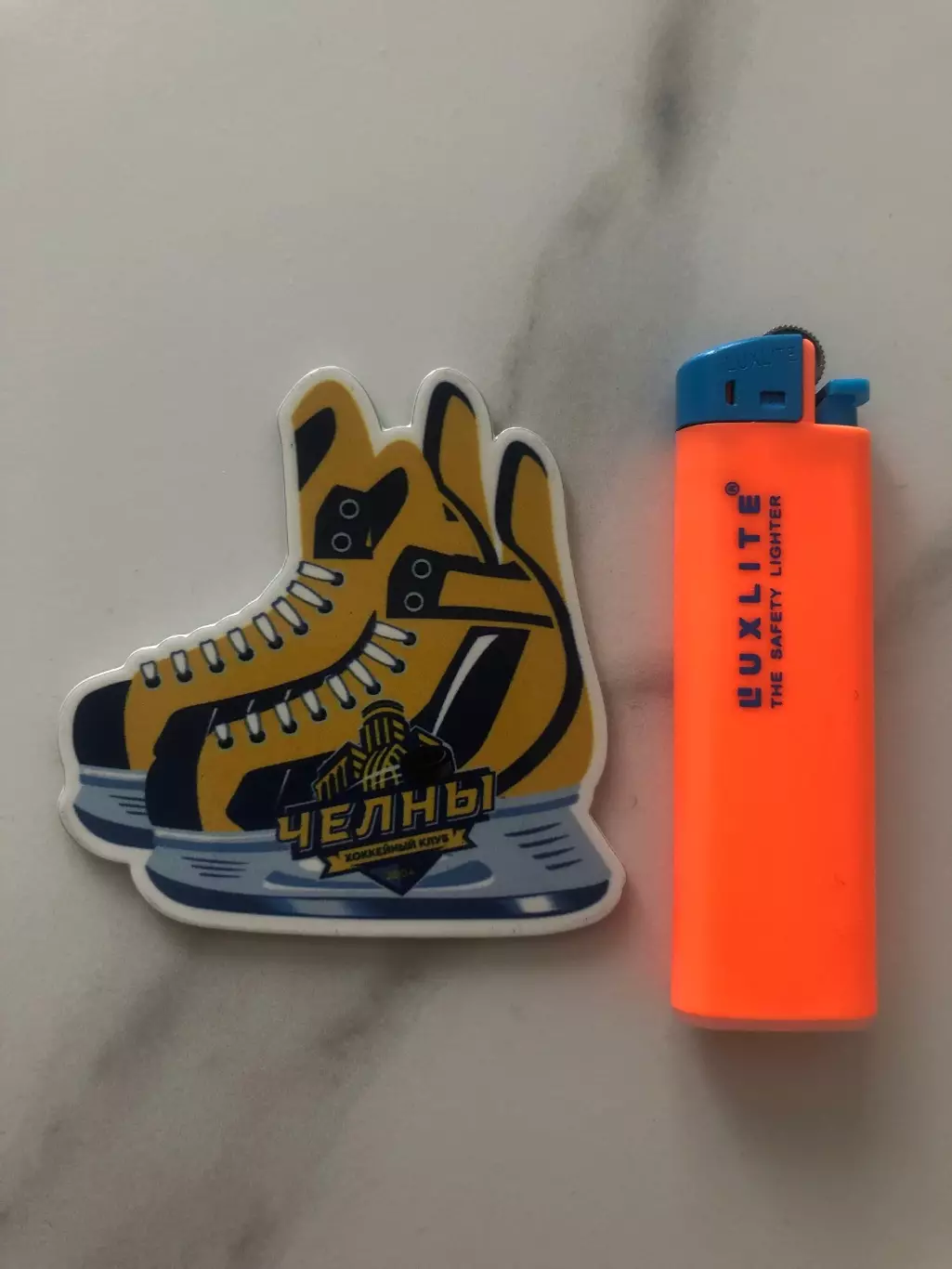 Официальный магнит (Коньки) ХК «ЧЕЛНЫ» 1