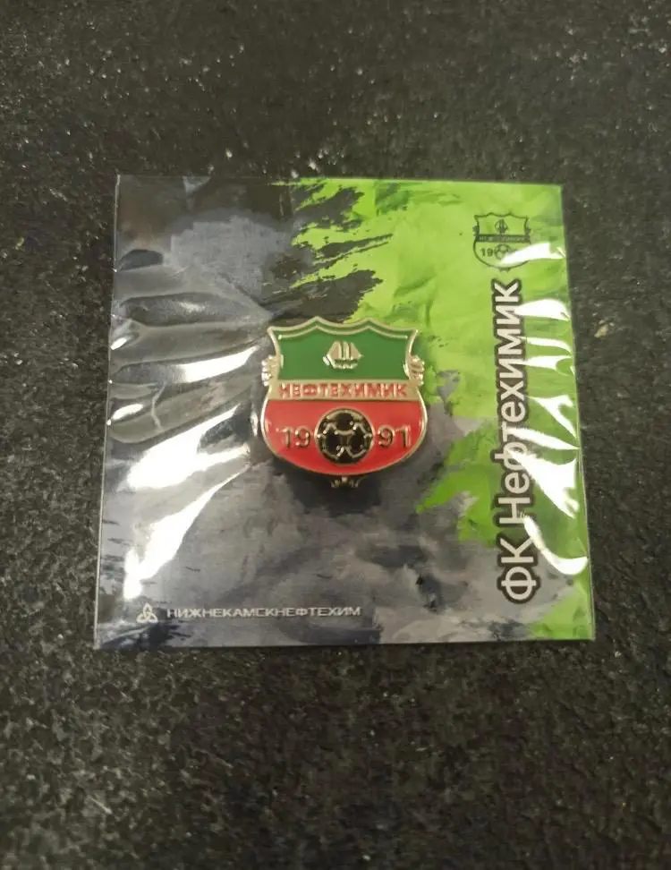 Официальный значок ФК НЕФТЕХИМИК (г.Нижнекамск)