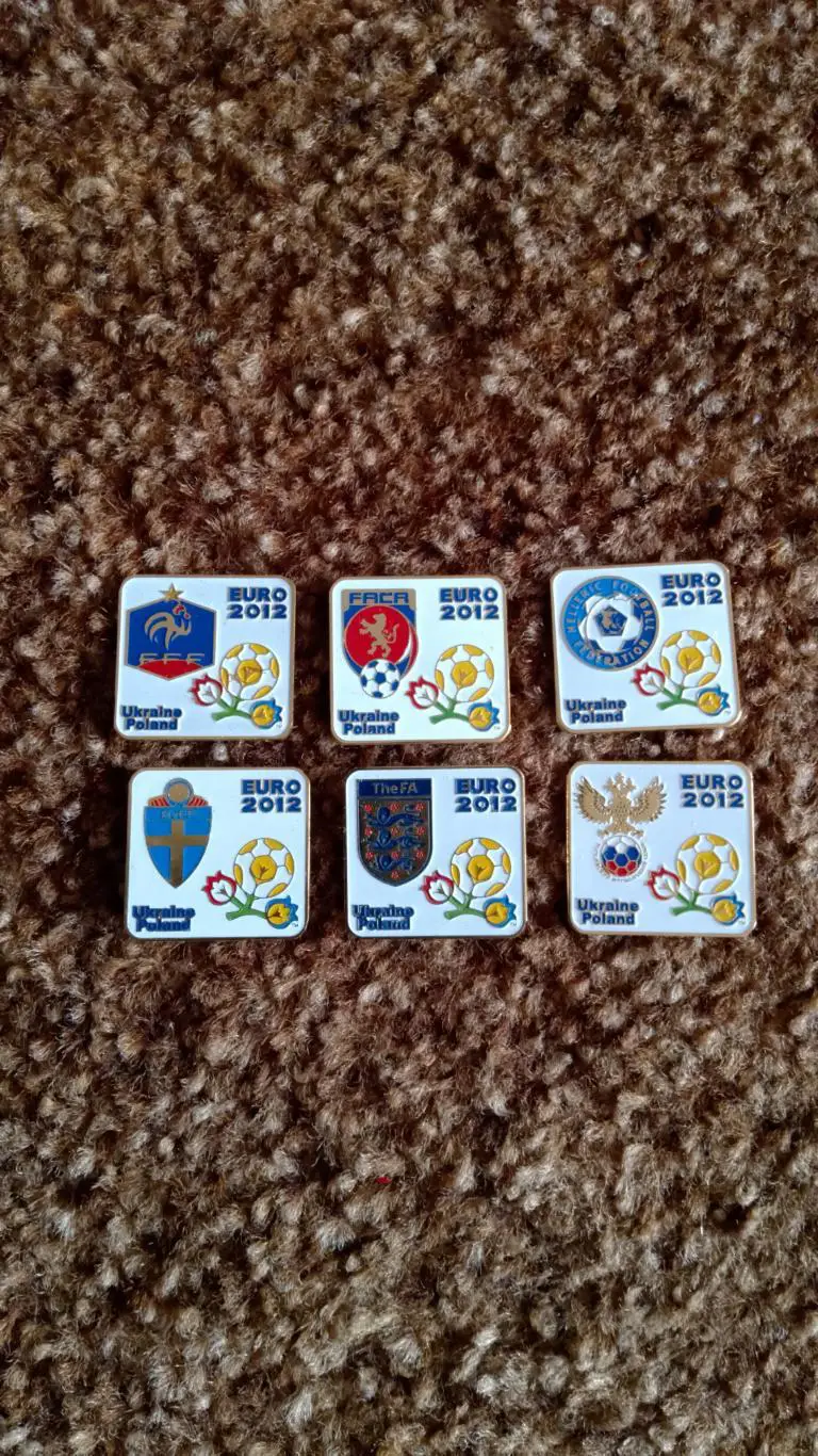 Євро-2024.Команди.Група В.С