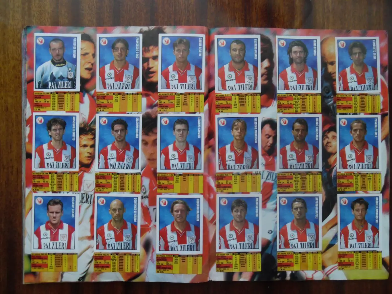 Журнал для наклеек «Итальянский футбол 98», Merlin 6