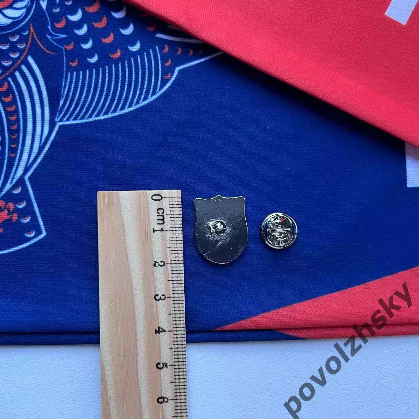 Значок ФК Башакшехир Стамбул / Официальная продукция / Турция 1