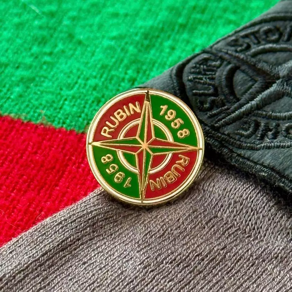 Значок Stone Island / Рубин Казань / Фанатский