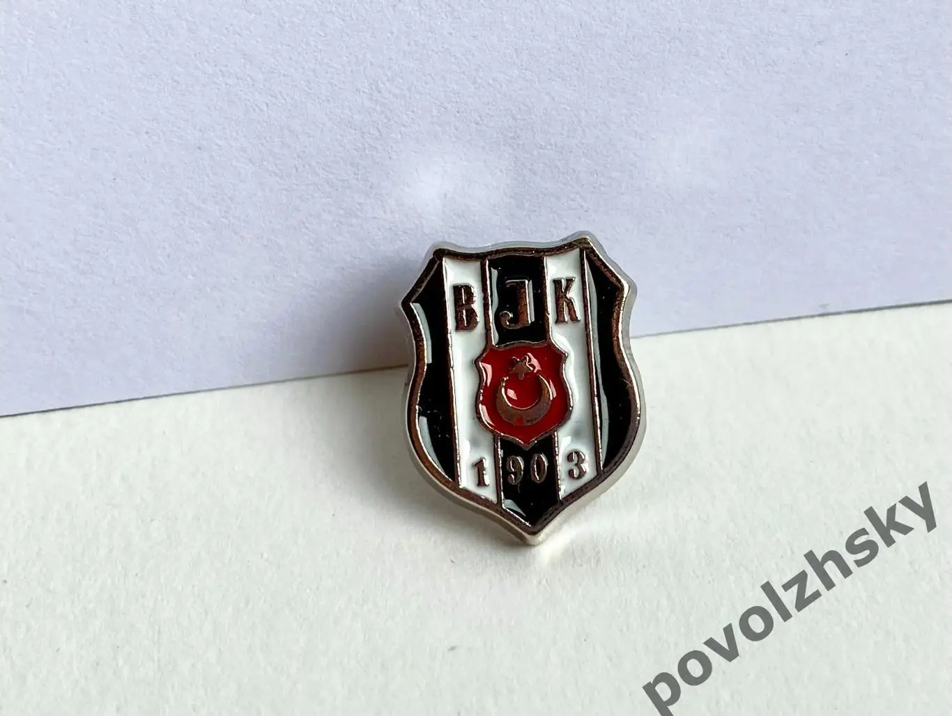 Значок ФК Бешикташ Стамбул / Официальная продукция / Турция 1