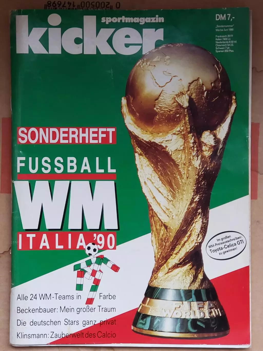 KICKER WM 1990 т