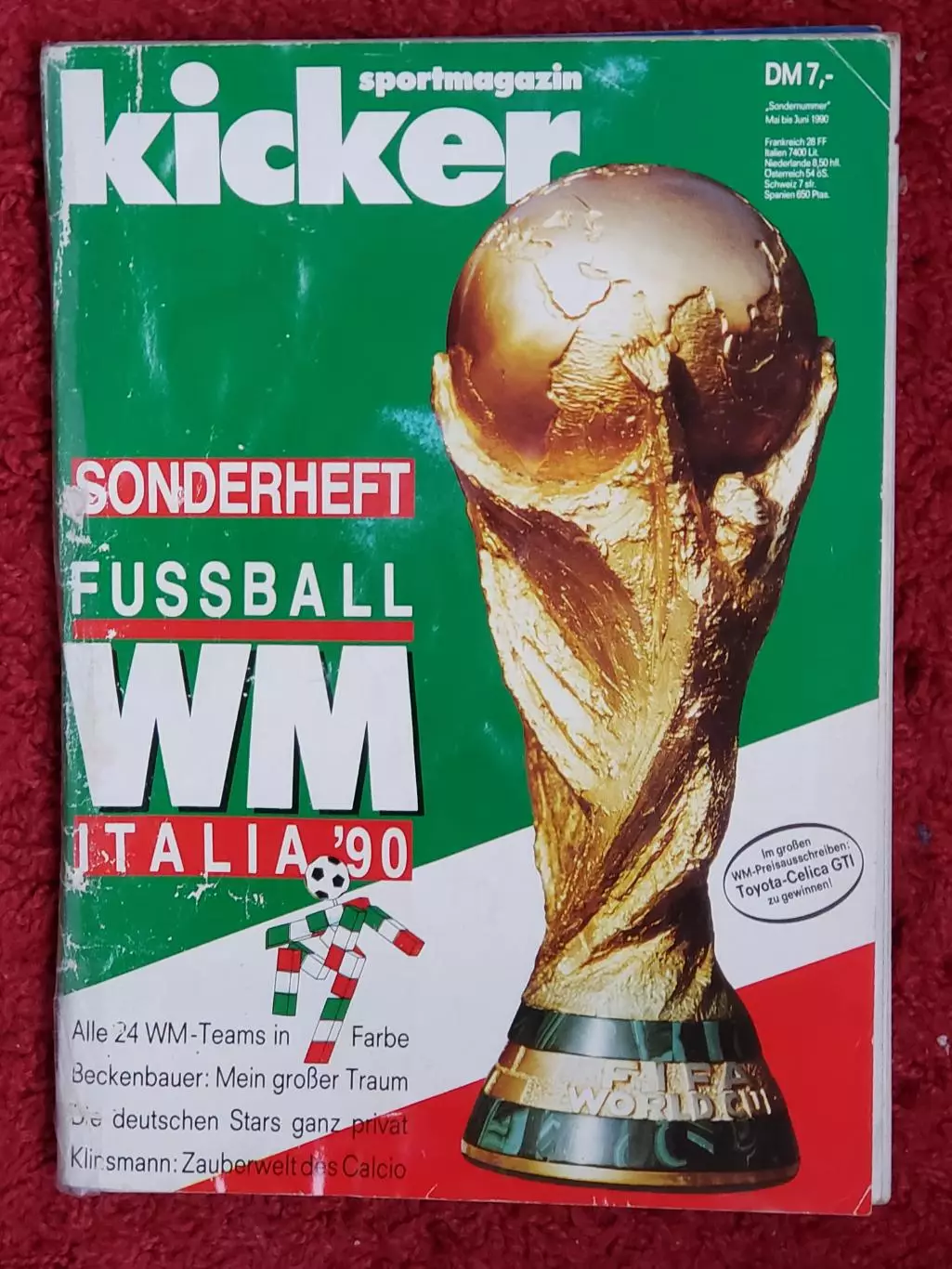 KICKER WM 1990 т