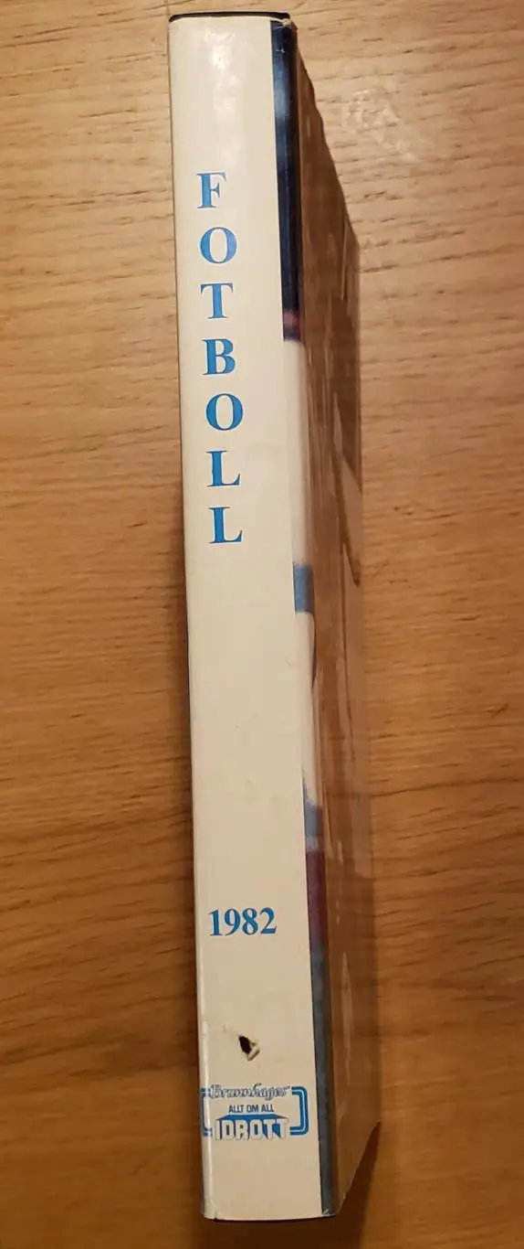 Книга- Футбол 1982 2